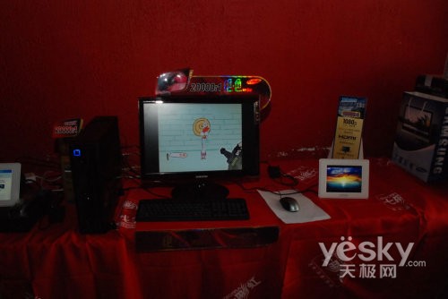 网友乐翻天!天极HTPC试听体验会纪实(图)