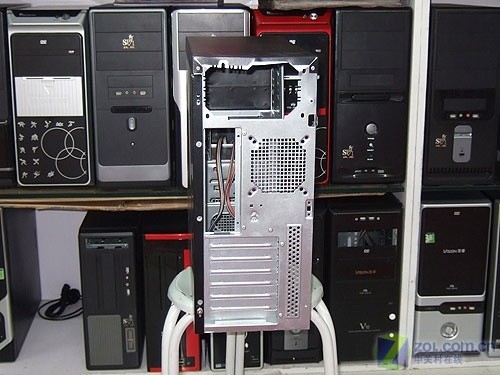 惊呼太便宜技展足料机箱158元低价甩