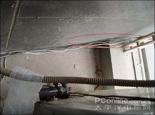 首创抗雷路由 欣向网吧千兆_硬件