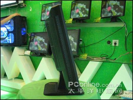 ֻΪ�����Ŀ�2000Ԫ24Ӣ��LCDһ��