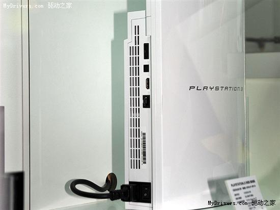 索尼日本宣布80GB版PS3《GT5P》同捆装_硬