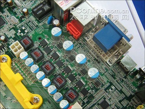 4相128M780G大众价!磐正AK780G雪降百元