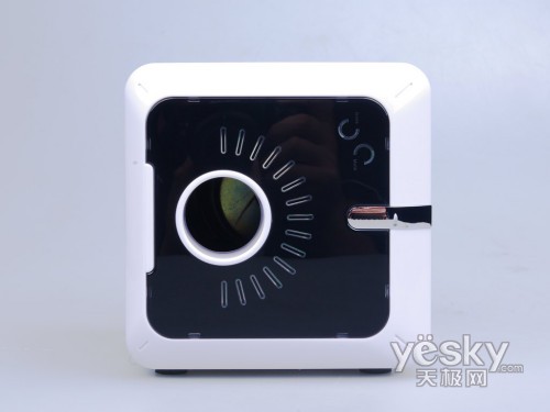 操作全靠指头!轻骑兵C500Q触控式音箱评测