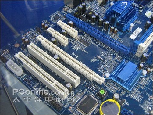 市售最低价P45捷波蓝光主板4XX贱卖