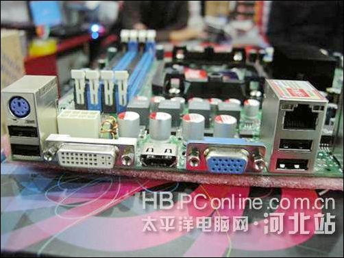要与790G叫板七彩虹C.A780T大板上市