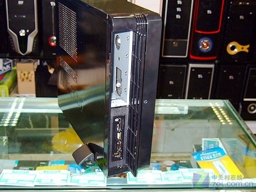 1246955881_CbqKJT.jpg