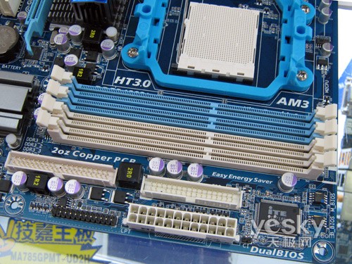 技嘉MA785GPMT-UD2H打造最强785G主板