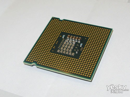 双核王者 Intel酷睿2双核E8500处理器1170元_