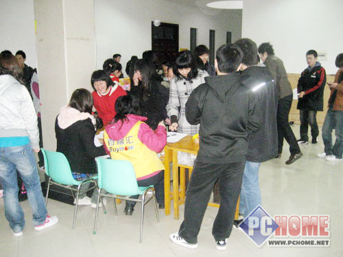 百脑汇才艺大赛沈阳工程学院海选_硬件