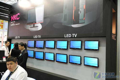 百吋巨幕亮瞎眼？聊聊惠科电视那些事儿！