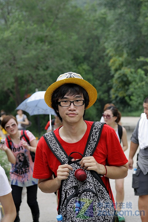 ������Ȼ֮������˼����ɽԲ���ɹ�