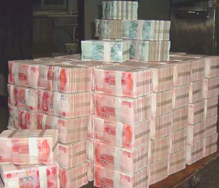 大把的钞票花在高昂外设上值么?(图片来自网络)