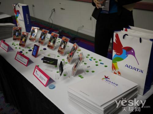 CES2011:����Я�ڶ��¼�������CESչ��