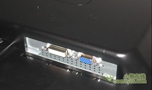 1303897968_OcaDjq.jpg