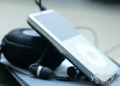 流行入耳PK对比试听 维索尼克R02银线旗舰版