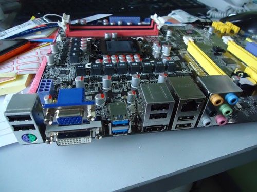 ̨���ŶӴ���÷�ݹ��̰�Z68�����ع�