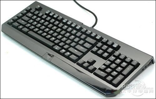 机械键盘 razer黑寡妇标准版售699元