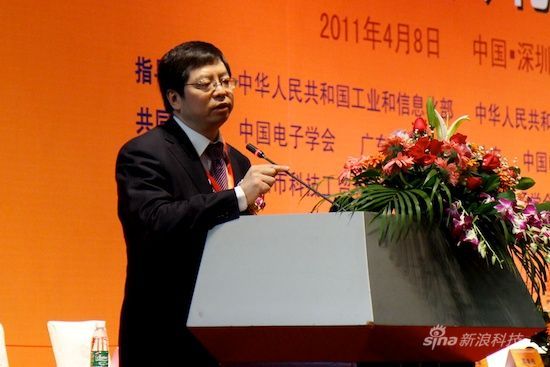 图文:清华大学副校长邱勇演讲_业界