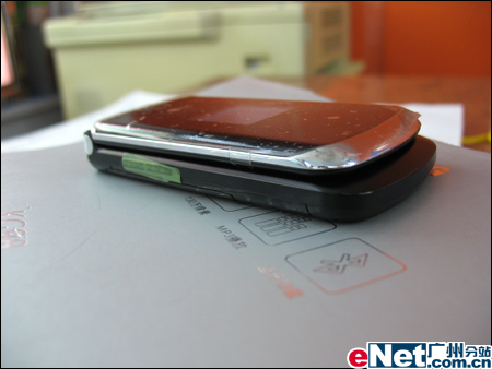 情迷巧克力！LG翻盖KG98惊爆价1399