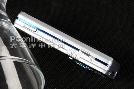 ��ڰ�:MOTOV8ֱɱ2K|ŵN72��1K5