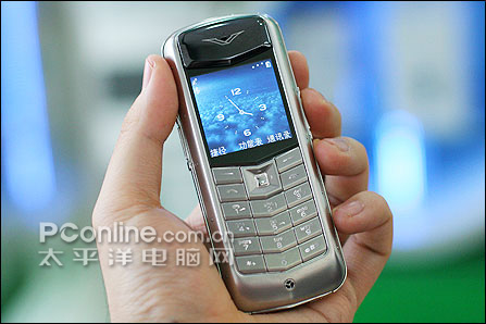 13.8万元!诺基亚最高端Vertu独家现货全解析_