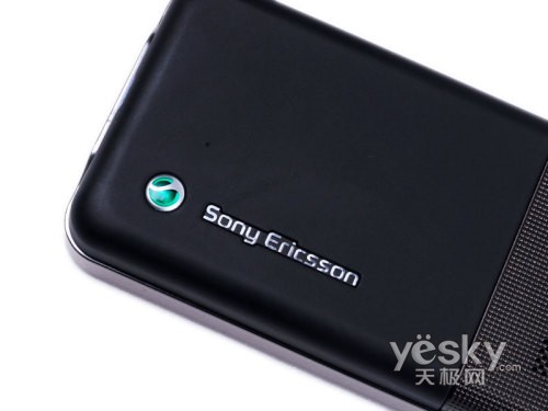 行唯美路线索爱轻巧3G手机K530c评测(3)