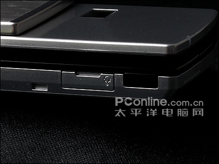 3.2寸ASV屏夏普AQUOS电视手机920SH评测(4)