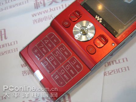 今年最流行音乐手机 索爱W910i节后小降_手机