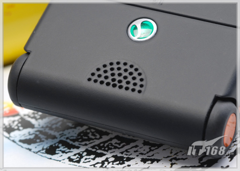 复古翻盖重生索爱独特音乐机W350评测(3)