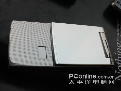 夏普920第二代卡贴面世!断电SIM卡随意换_手