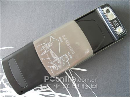 差价1000元三星超薄U908E行货来袭