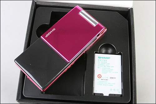 惊艳500万像素旋屏 首发夏普SH9130C开箱_手