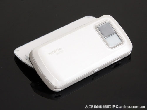 侧滑触控智能机皇 诺基亚N97再跌140元_手机