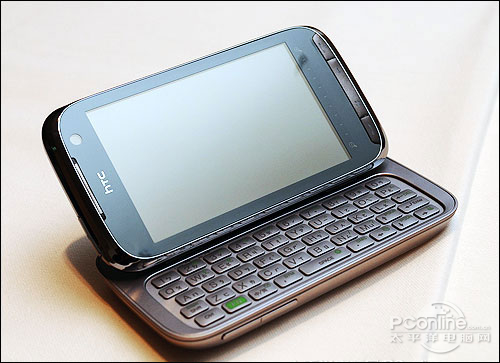全键盘侧滑倾斜机身 HTC Pro2报价3390_手机