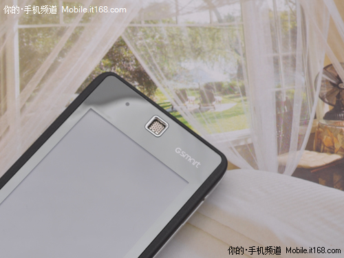 首款MTK智能+WM6.5双卡技嘉S1205评测