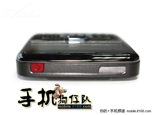 [手机狗仔队]“巴拉圭乳神”用的啥手机