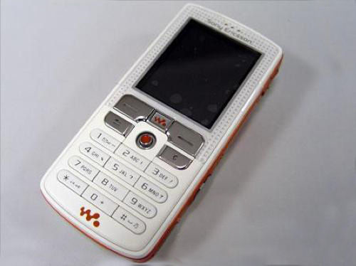 第一音乐品牌之路 索尼爱立信Walkman回顾_手机