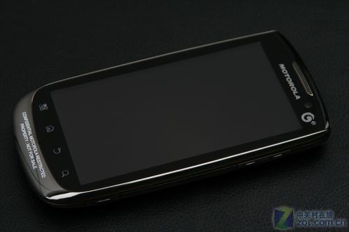 Android2.3双核旗舰摩托罗拉MT870评测
