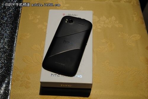 美版HTCG14三码合一团购价3258送礼品