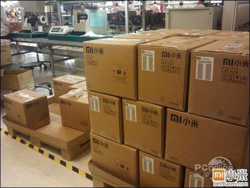 小米手机开售 产能是硬伤 [附车间图]_手机