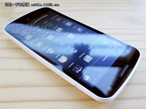 超大屏幕设计+三星i9250现仅售价3299元