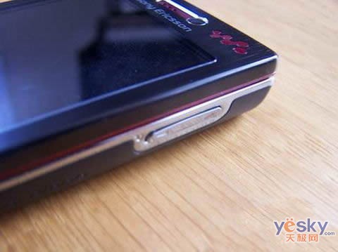 鿴ᰮ W715 һͼ