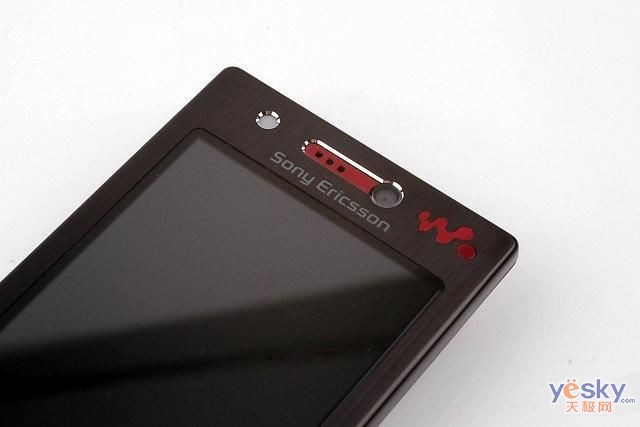 鿴ᰮ W715 һͼ