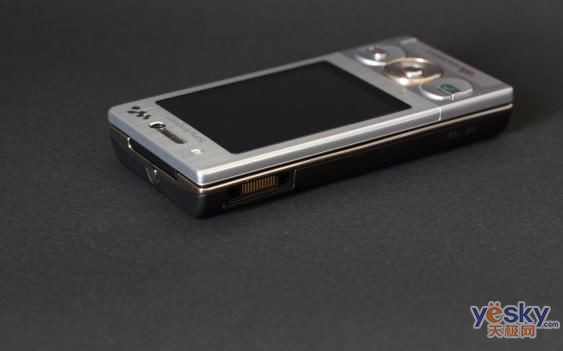鿴ᰮ W715 һͼ