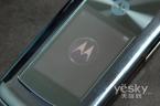 Ħ RAZR2 V8