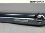 Ħ RAZR2 V8