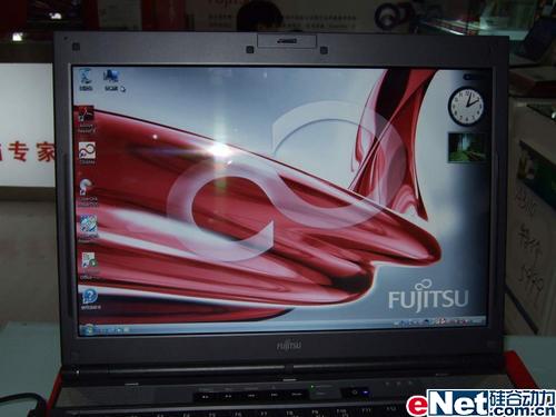 13.3Ӣ��DVD˫���¼��ʿͨS6410����