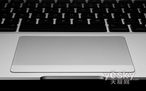 轻薄唯我独尊!苹果MacBook Air实物曝光_笔记