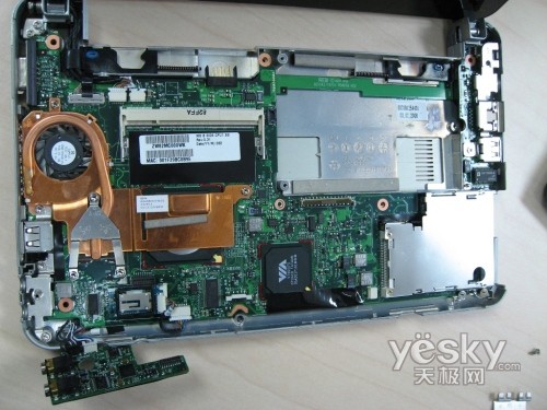 比拼易PC!惠普HP Compaq 2133海外评测_笔记本