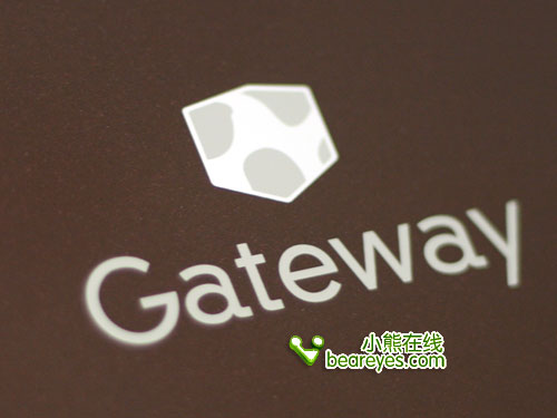 新酒红色机型GatewayT6816c北京到货